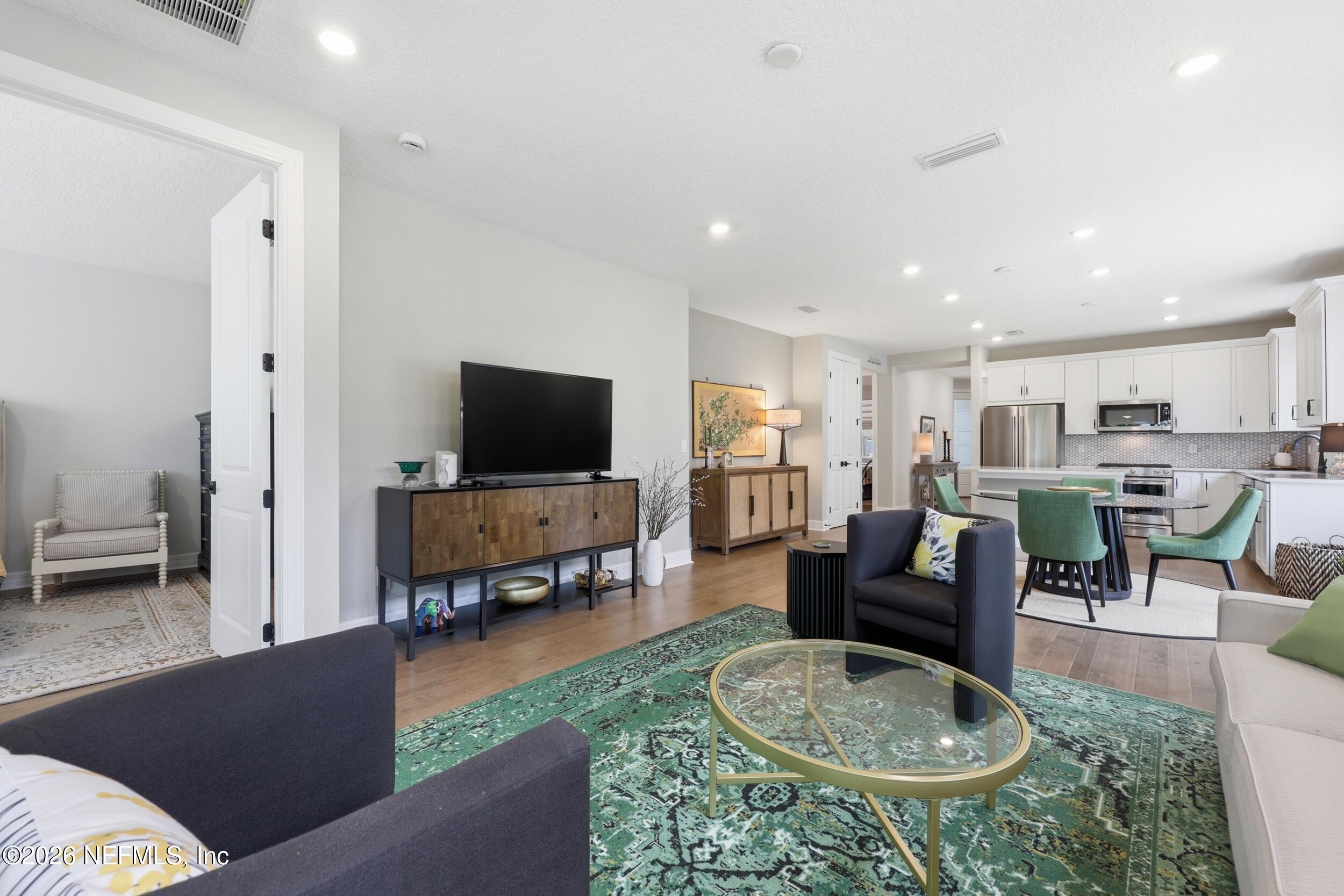 116 OYSTER SHELL Terrace