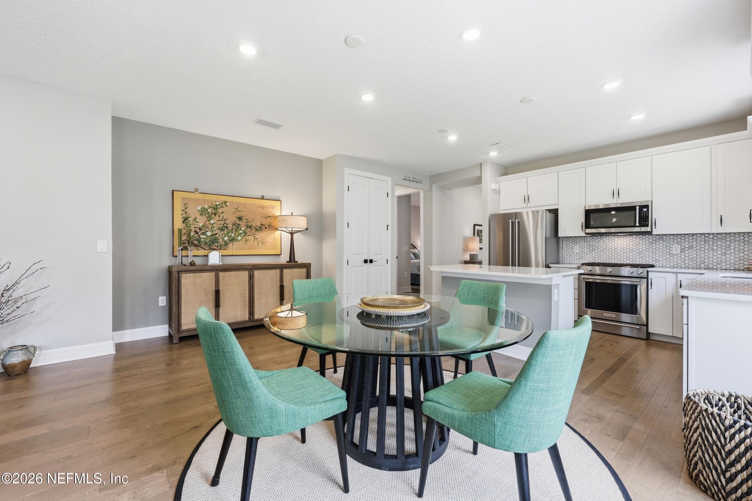 116 OYSTER SHELL Terrace