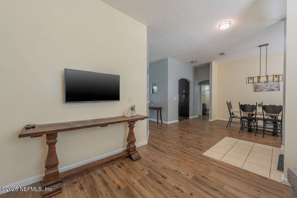 3787 JULIET LEIA Circle W