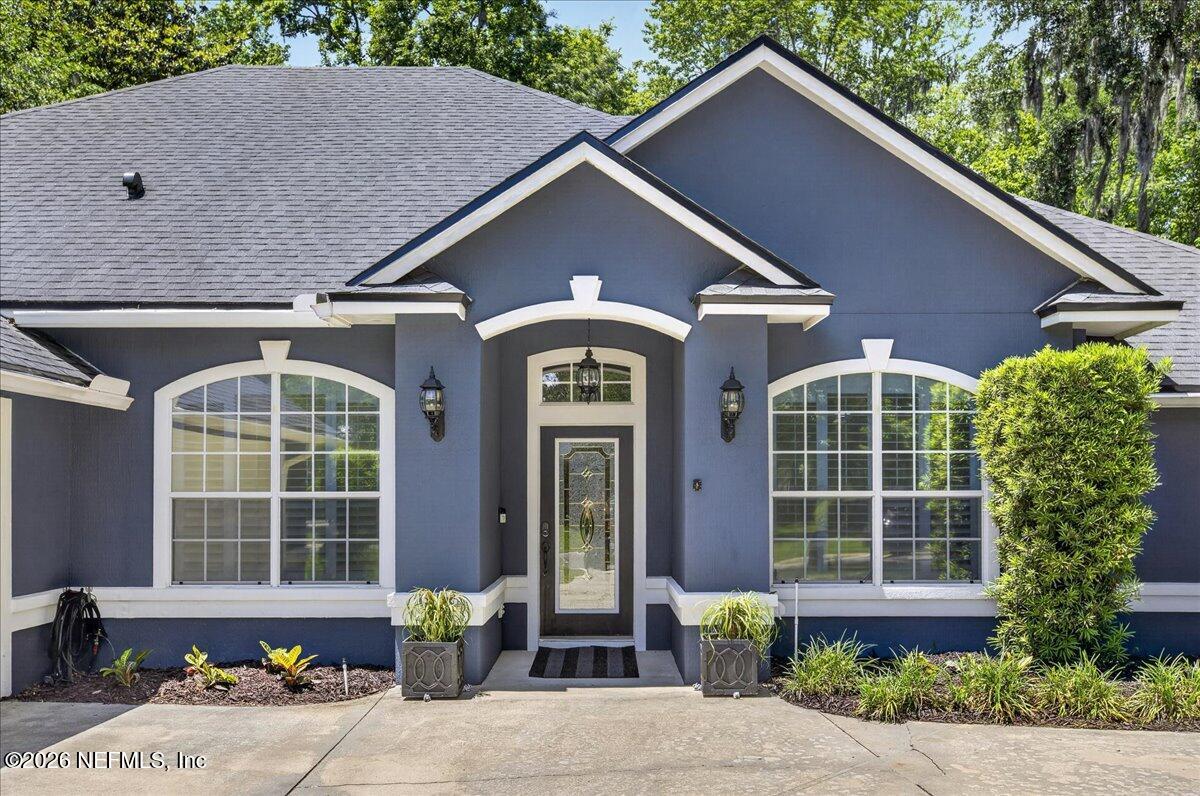 2304 EMILYS Way