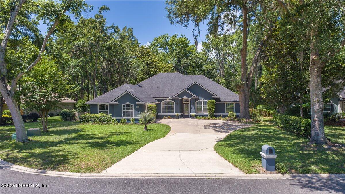 2304 EMILYS Way