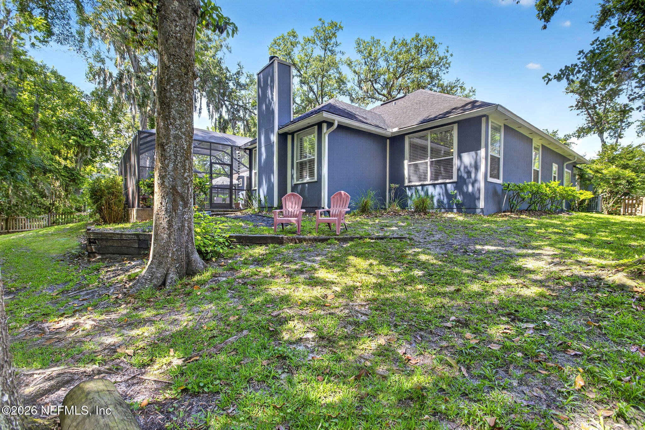 2304 EMILYS Way