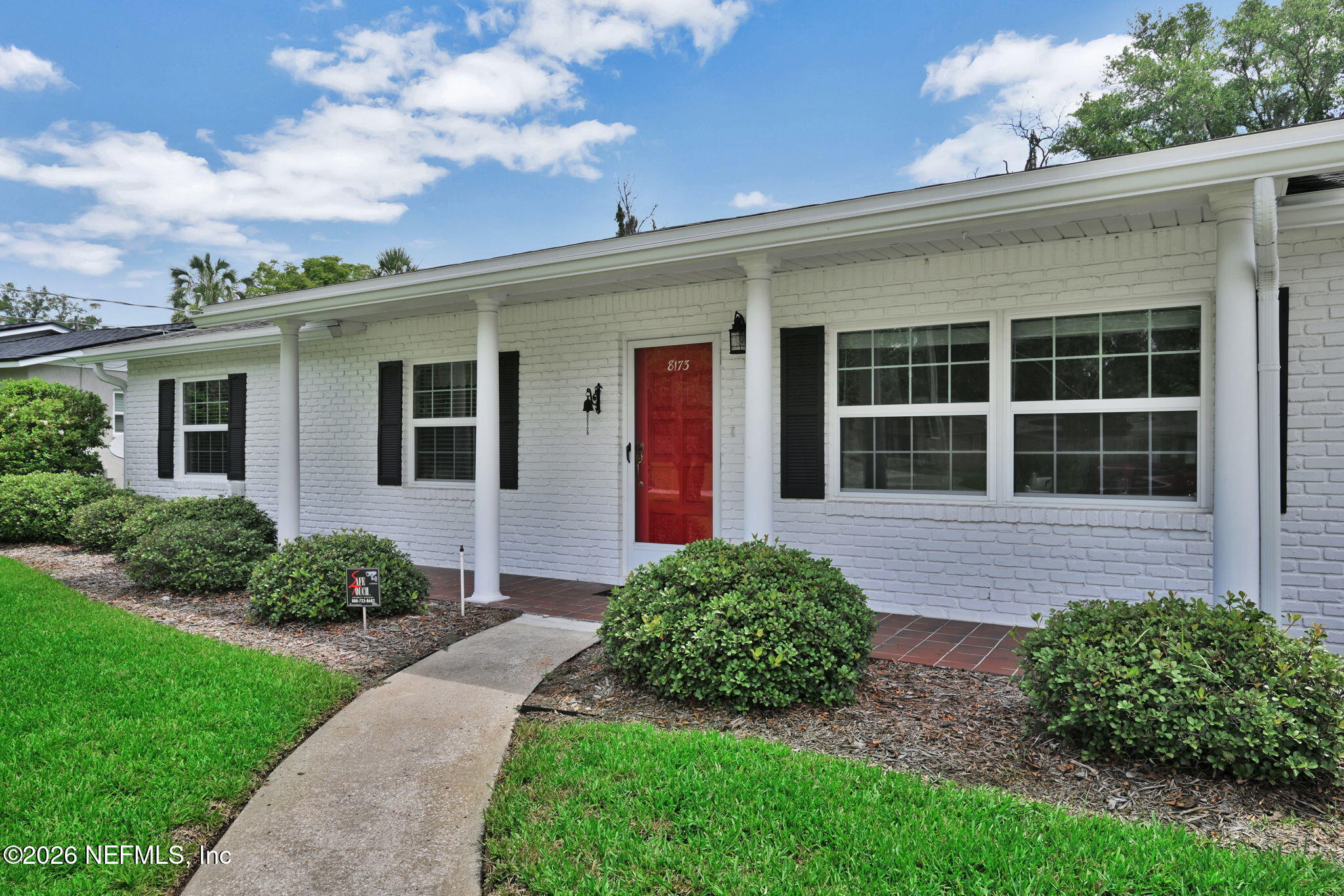 8173 EL CIENTO Court