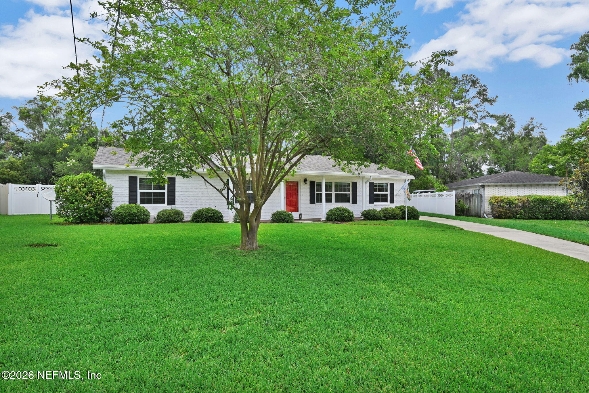 8173 EL CIENTO Court