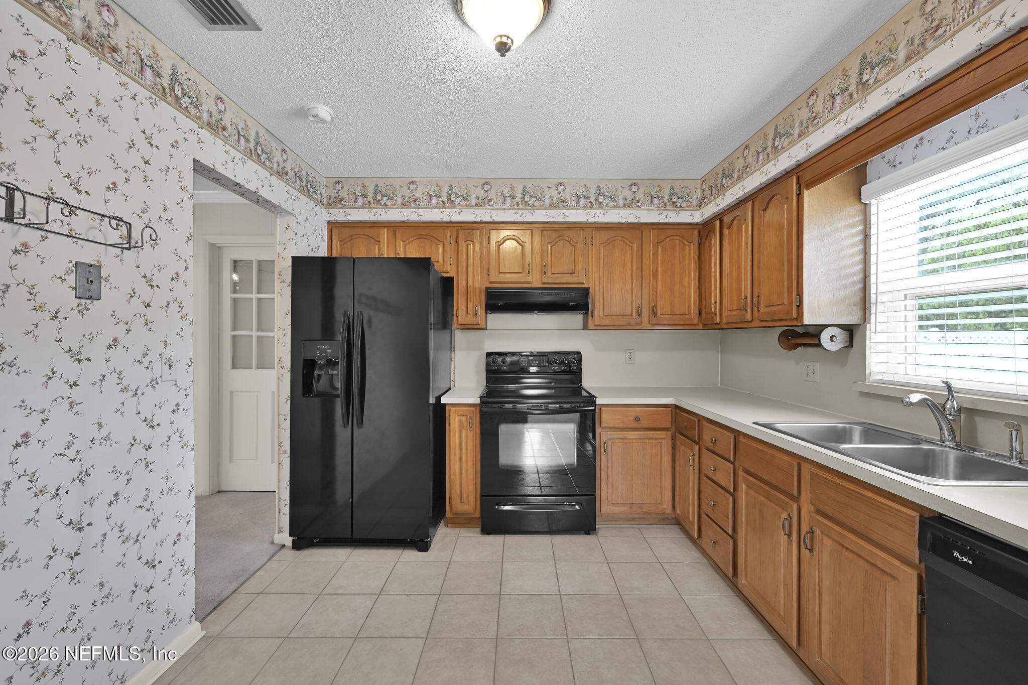 8173 EL CIENTO Court