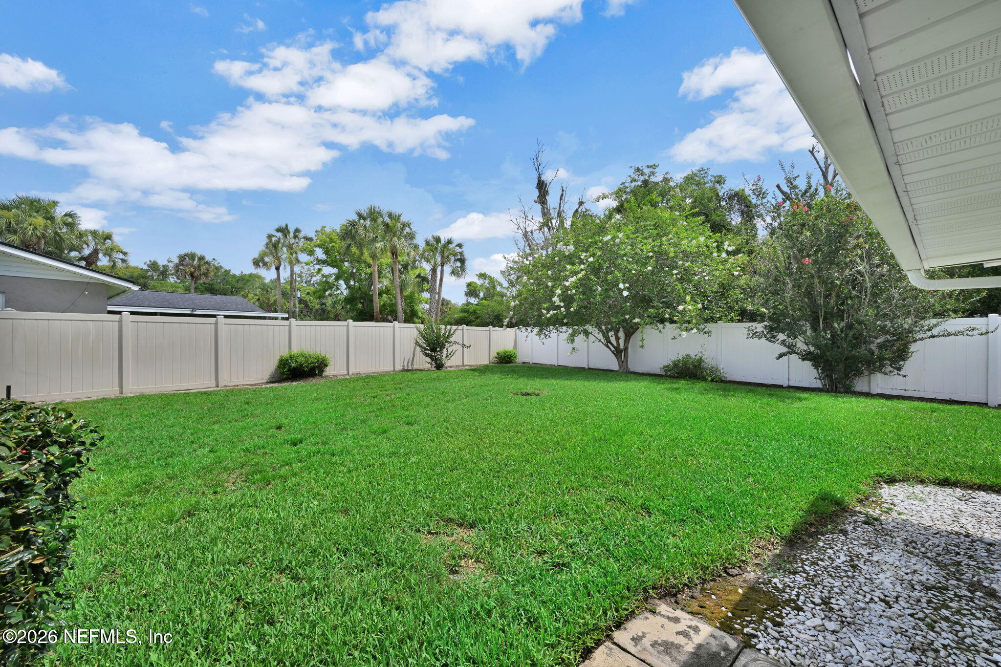 8173 EL CIENTO Court