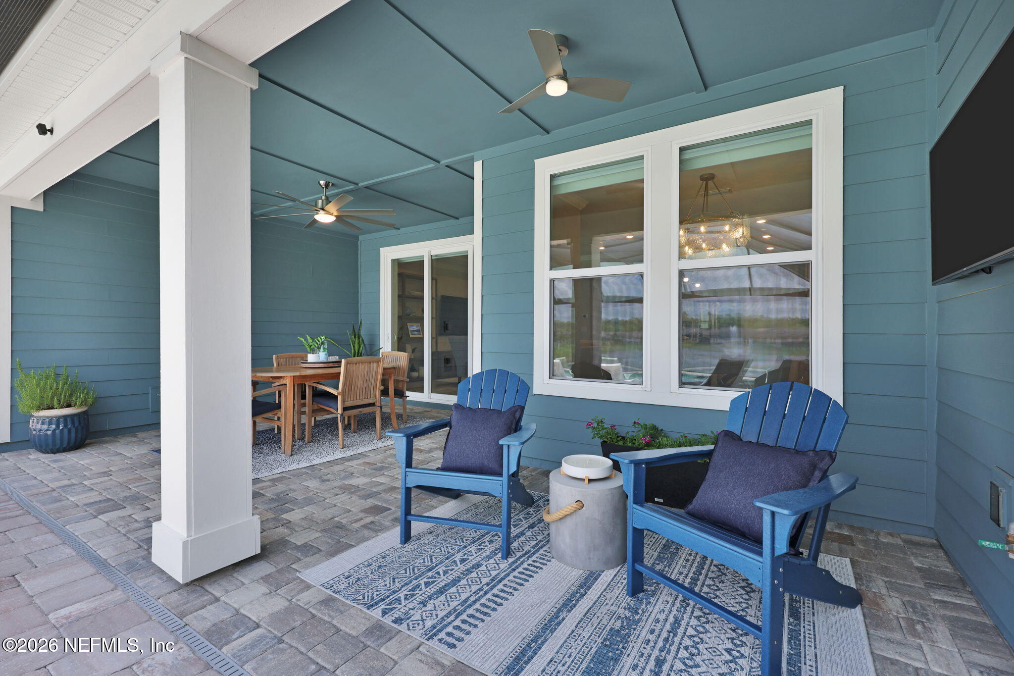 186 CREEK PEBBLE Drive