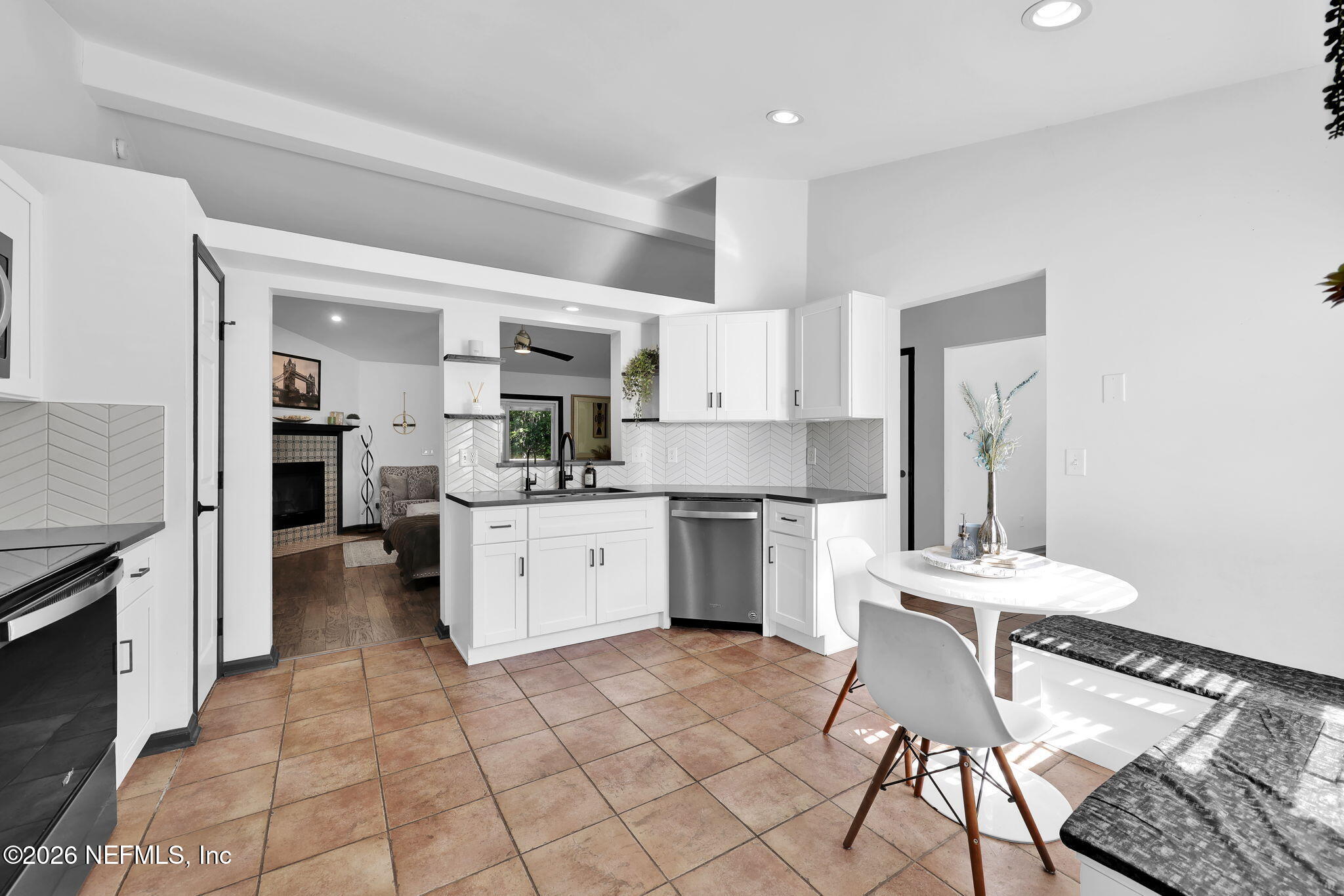 1180 WINDY WILLOWS Drive