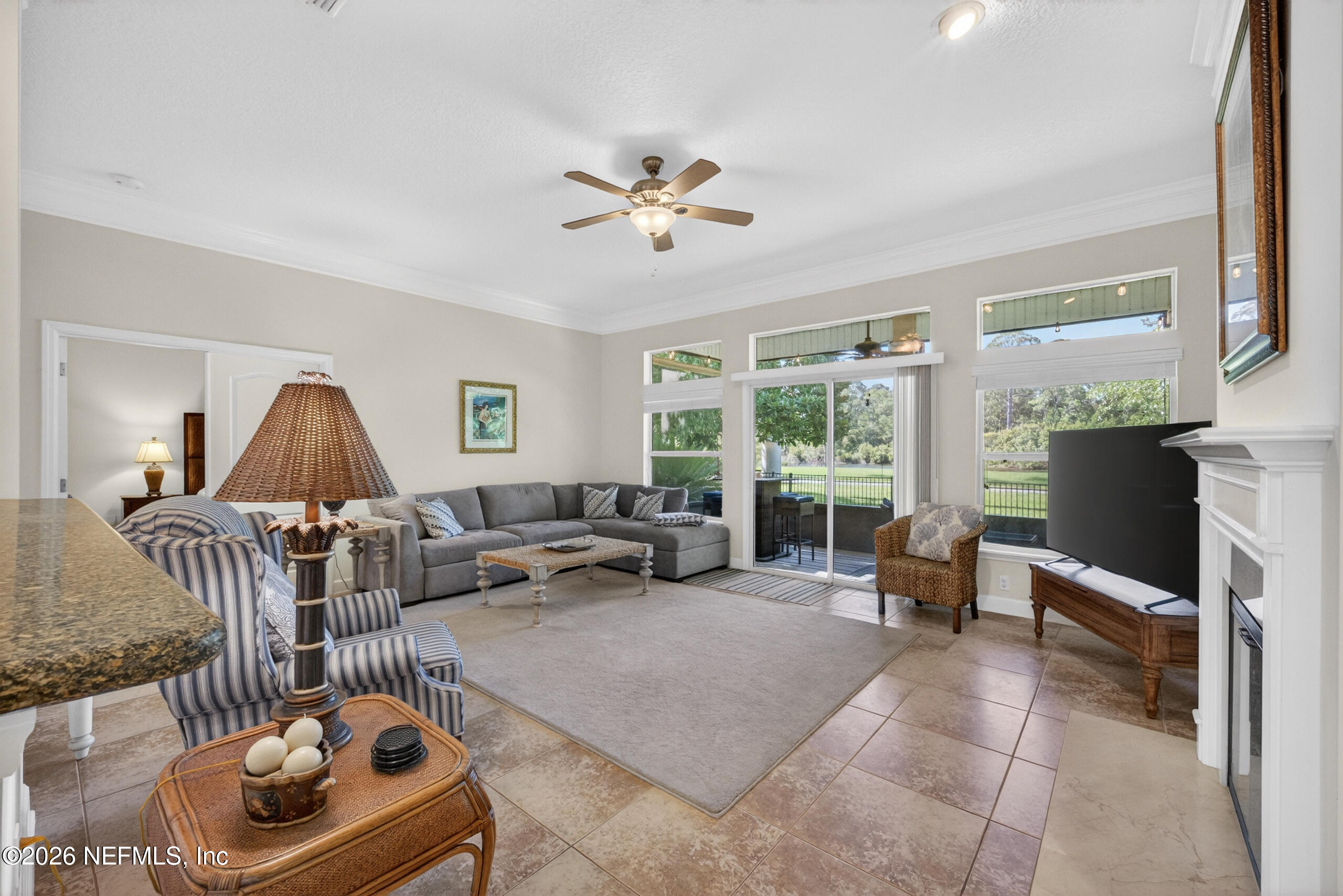 536 SPANISH Way W