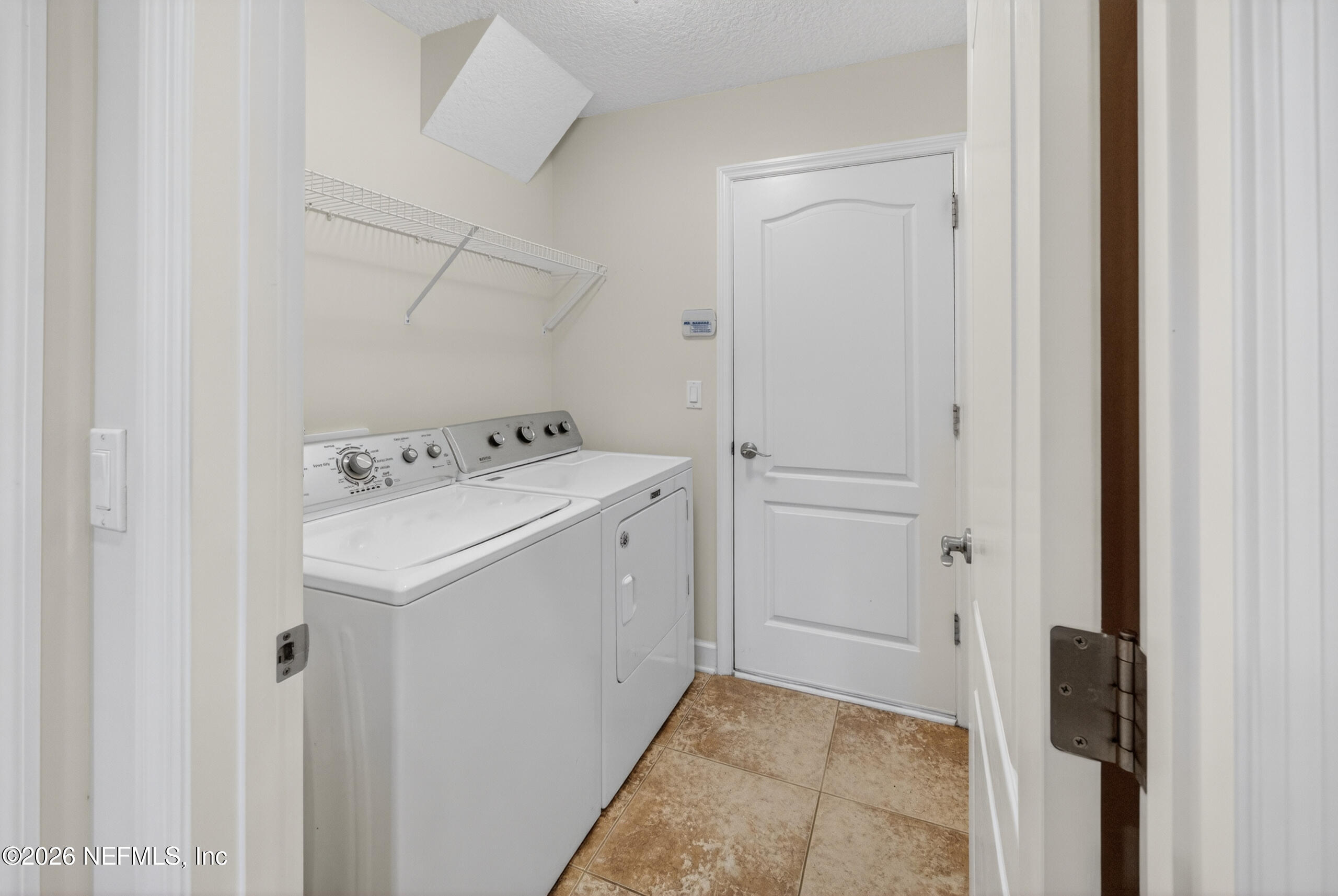 536 SPANISH Way W