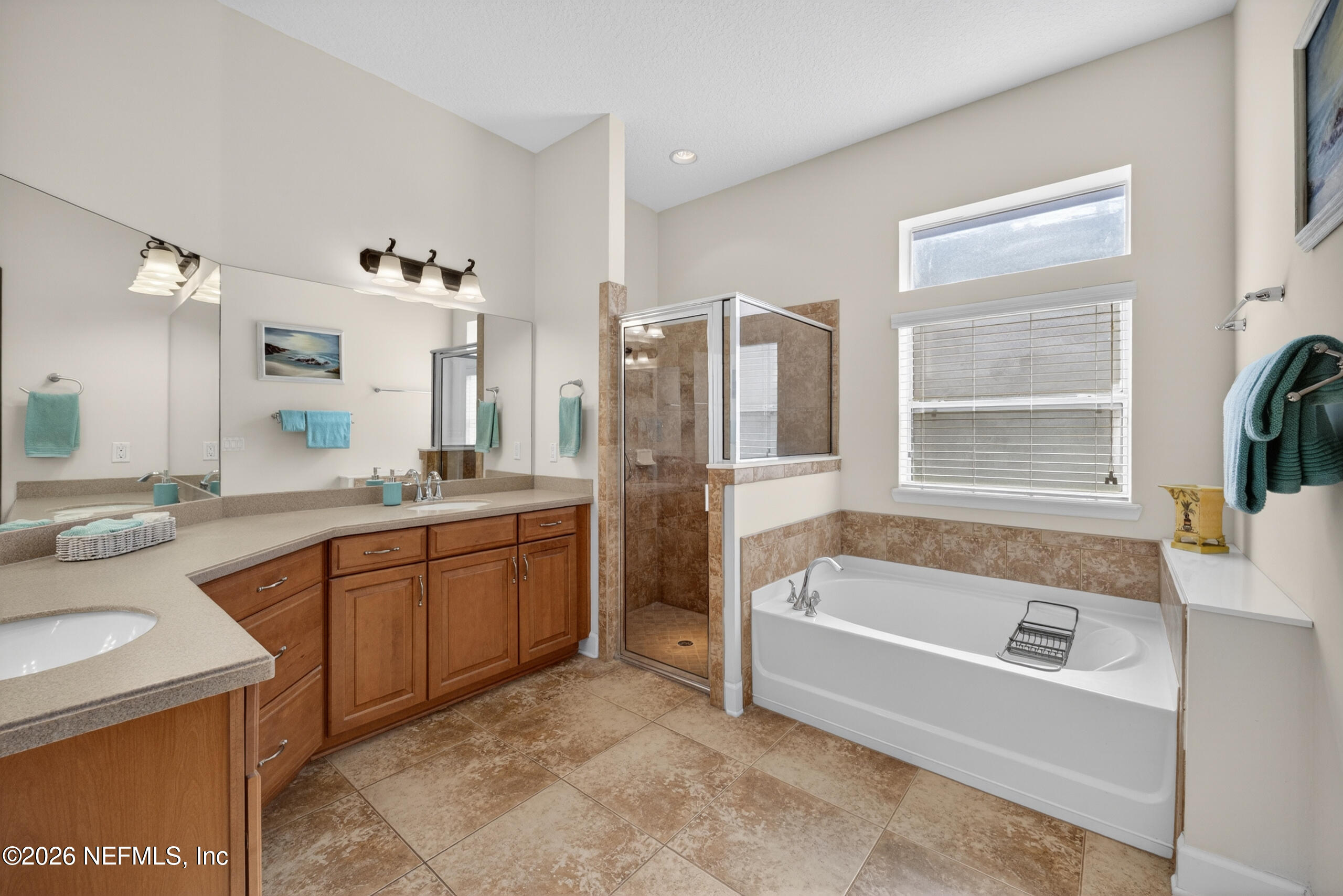 536 SPANISH Way W