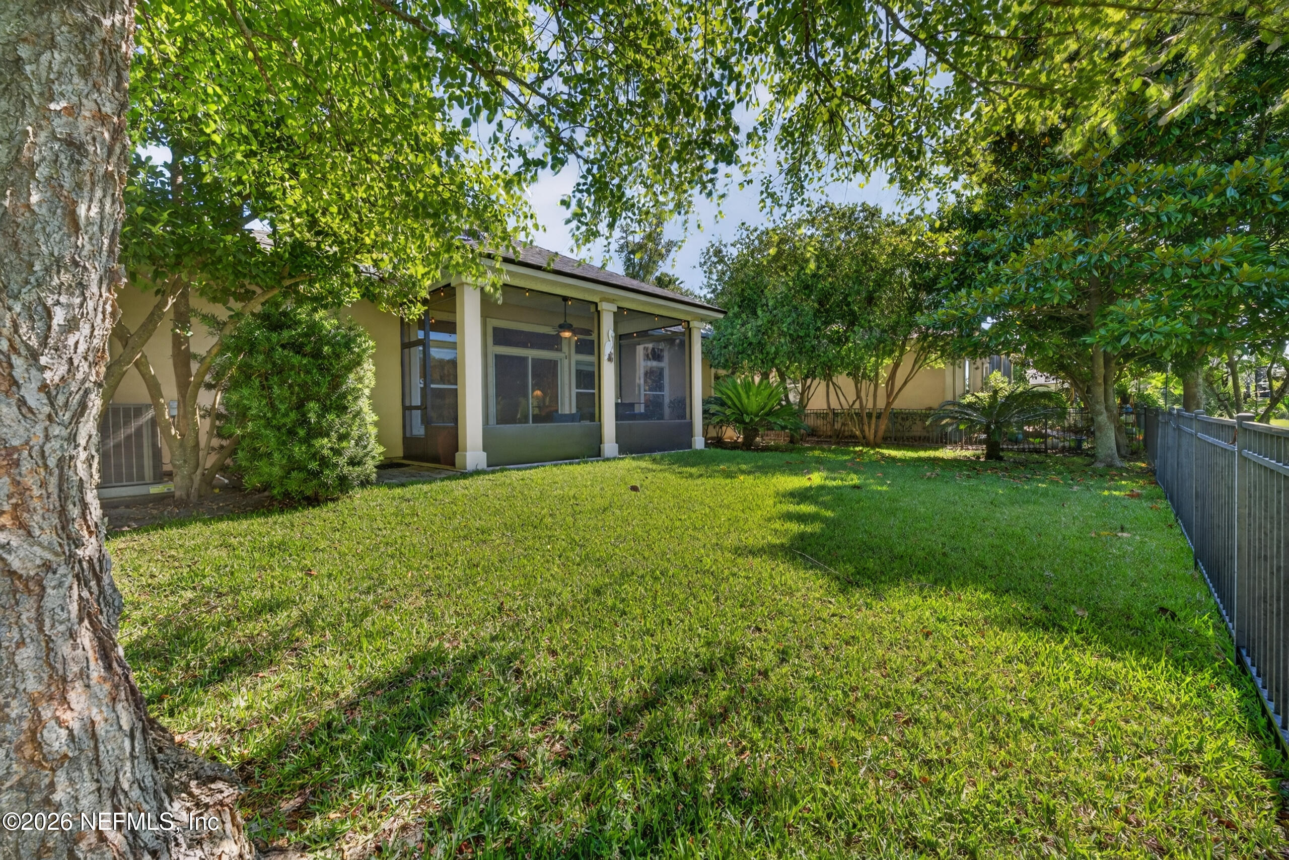 536 SPANISH Way W