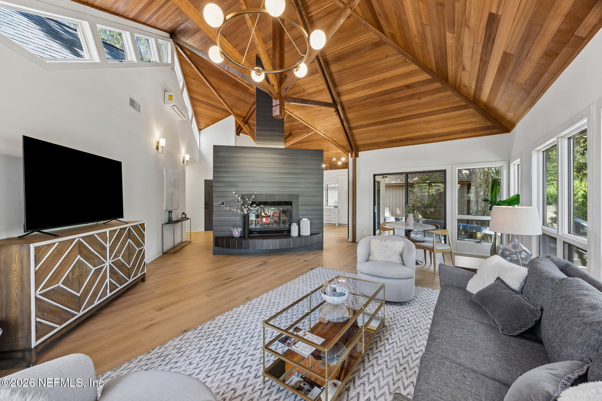 27 MARSH CREEK Road