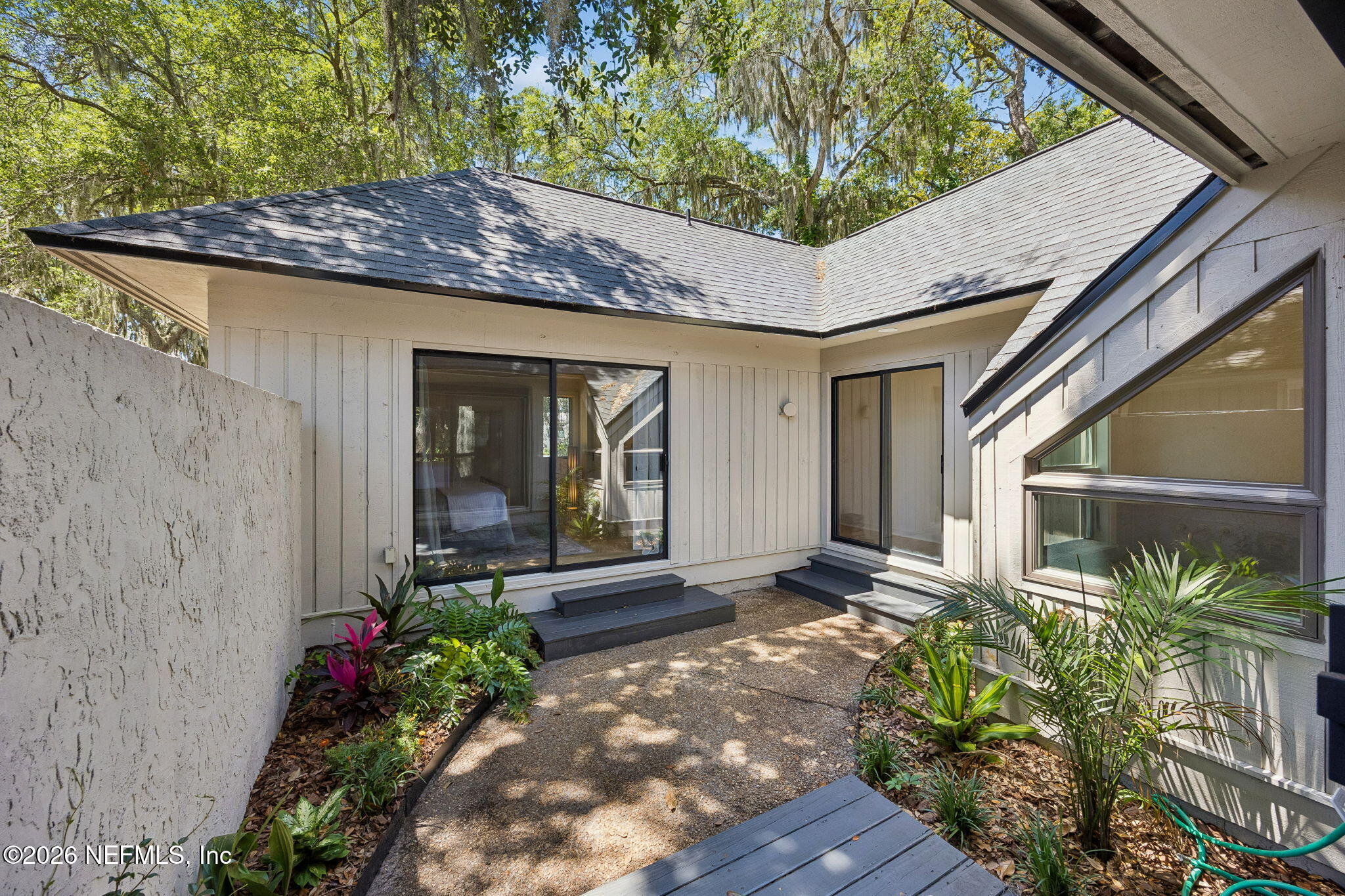 27 MARSH CREEK Road