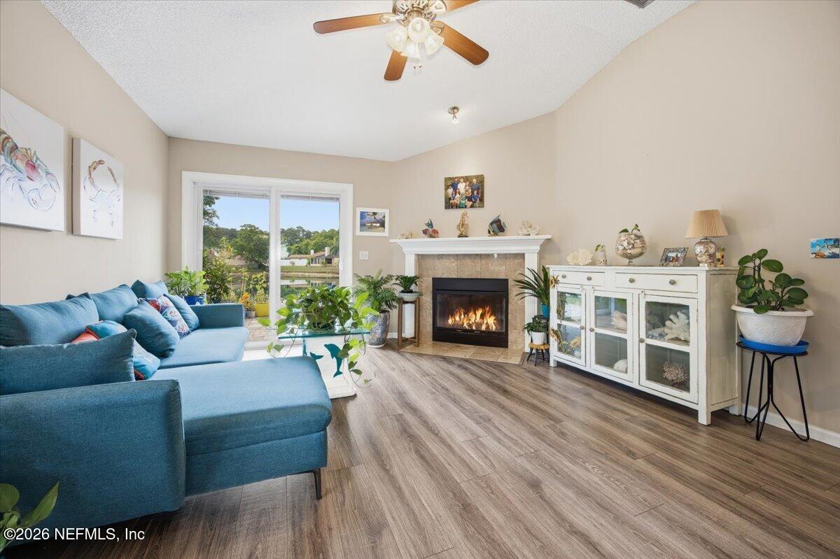 4544 SINGLETARY Road