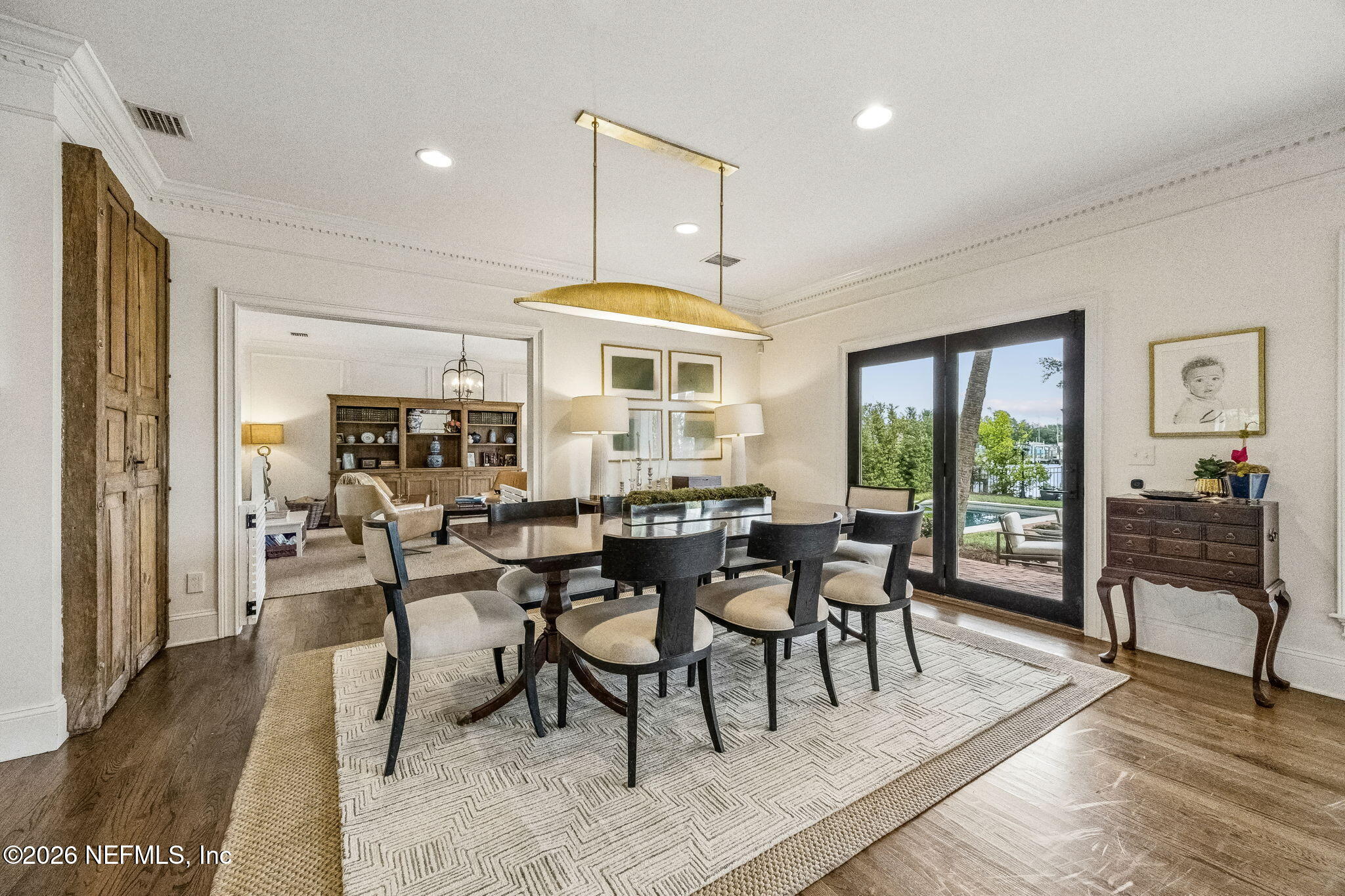 4273 VENETIA Boulevard