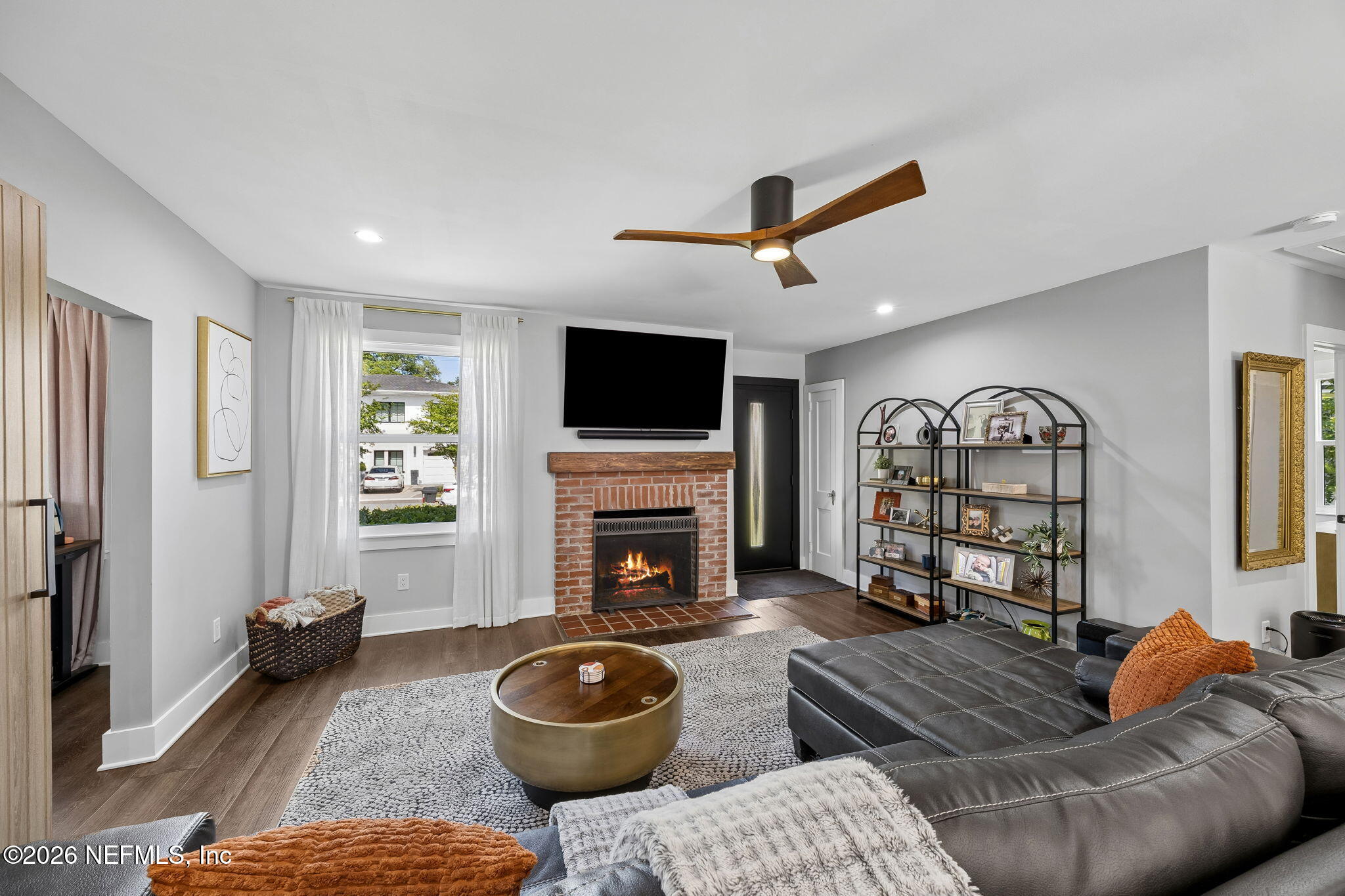 1728 MAYVIEW Road