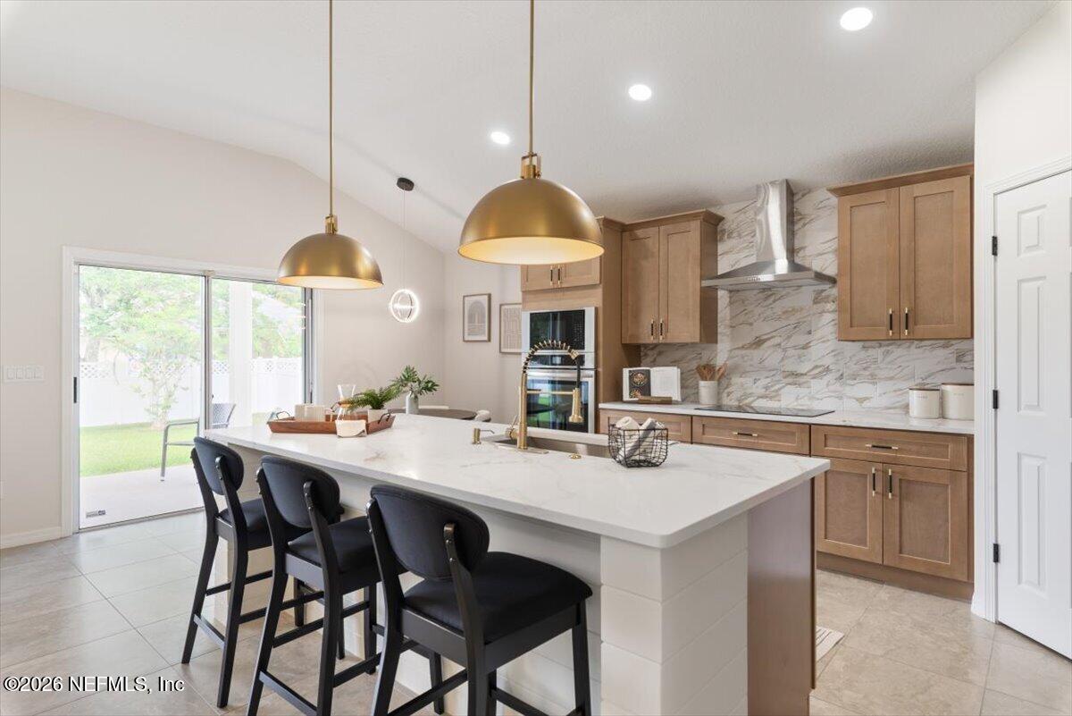136 MAHOGANY BAY Drive, St. Johns
