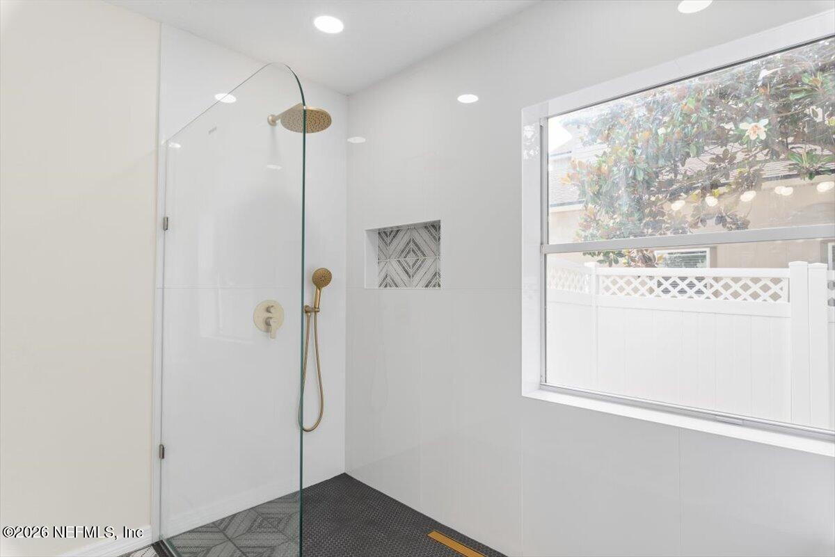 136 MAHOGANY BAY Drive, St. Johns