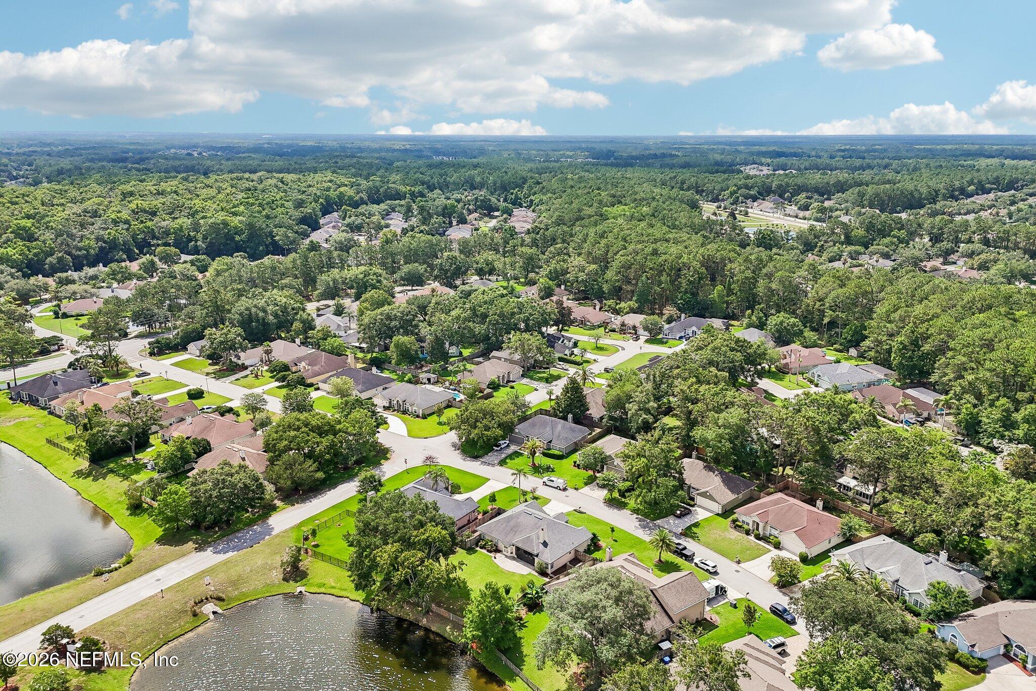 372 MAPLEWOOD Drive, St. Johns