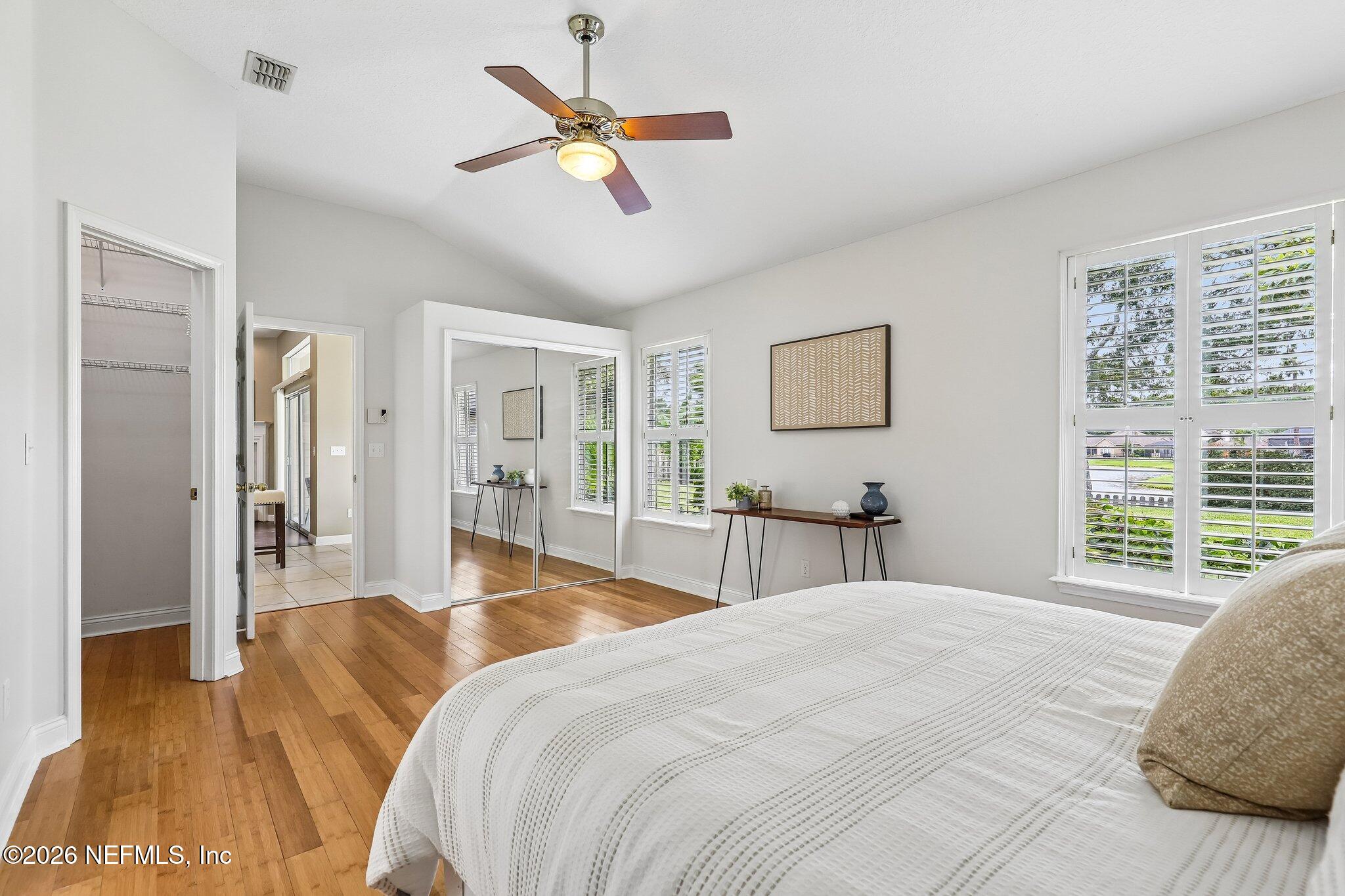 372 MAPLEWOOD Drive, St. Johns