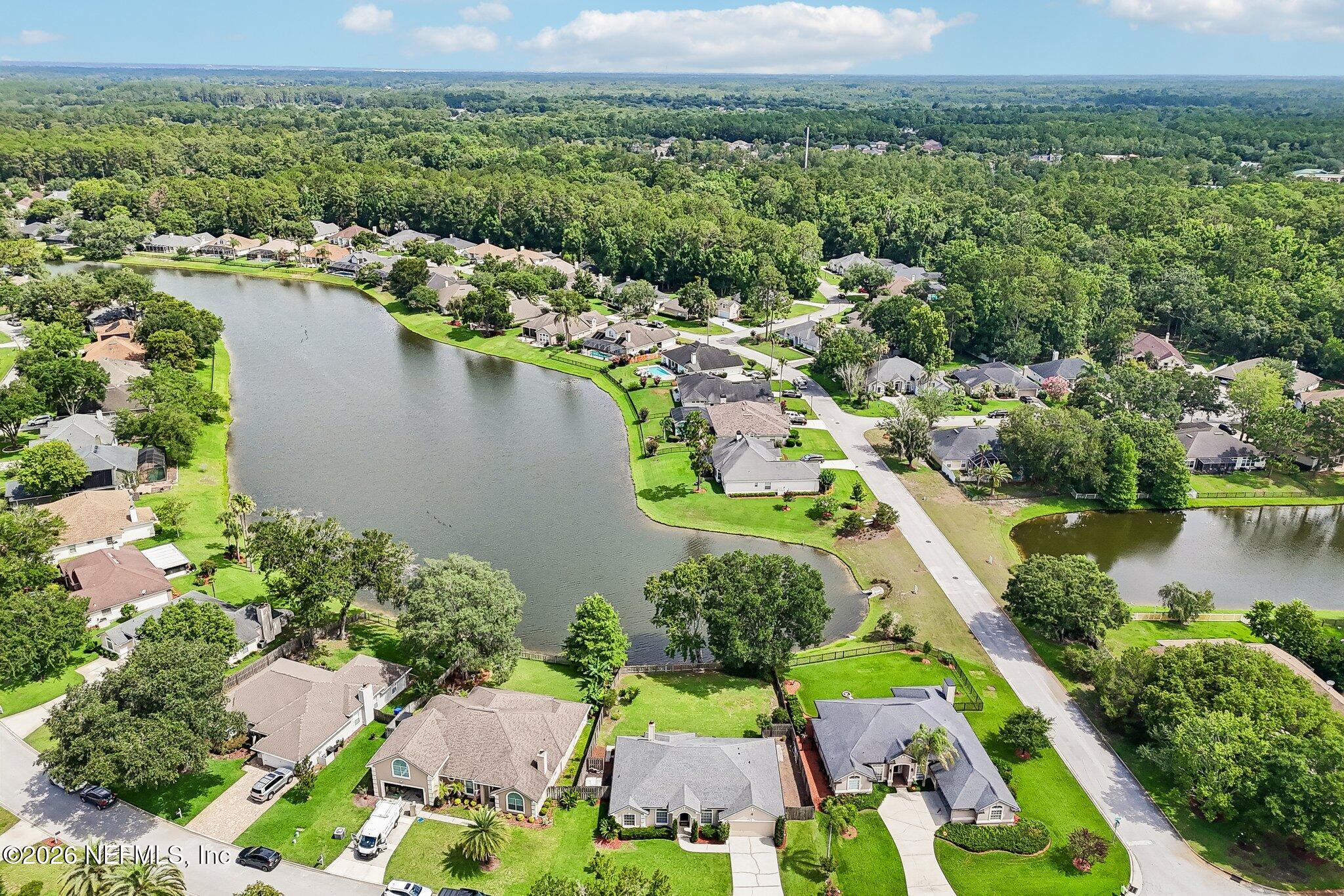 372 MAPLEWOOD Drive, St. Johns