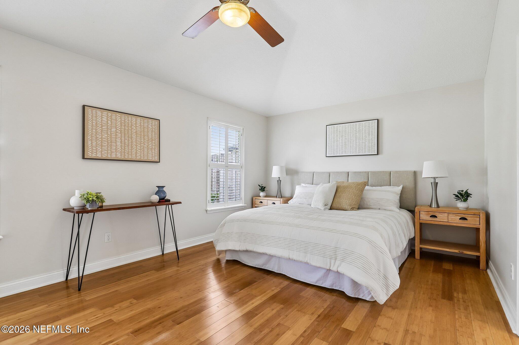 372 MAPLEWOOD Drive, St. Johns