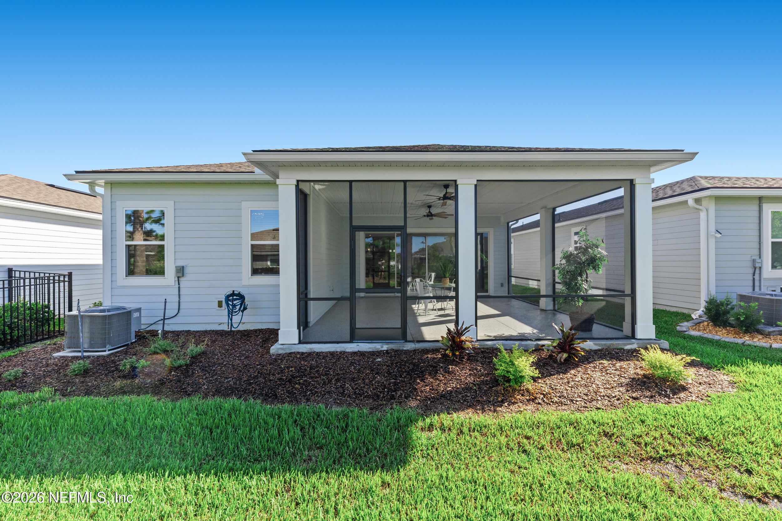 383 LADYSLIPPER Drive, St. Johns