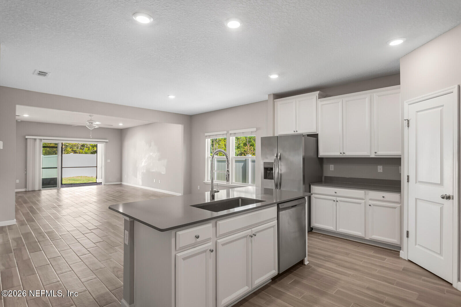 1642 STRAWBERRY CREEK Court