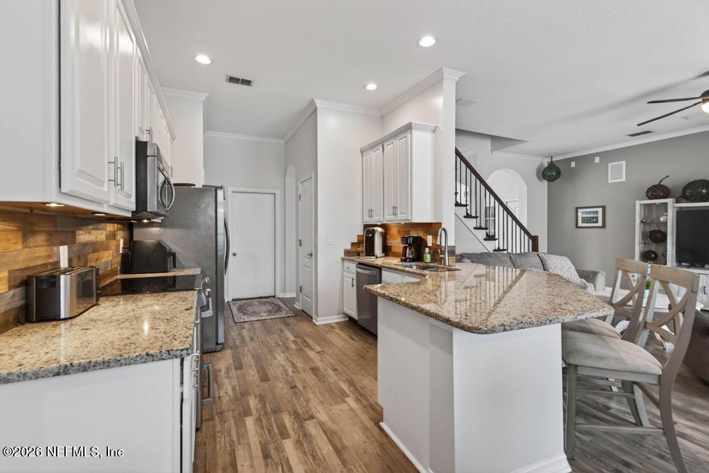 6783 CABELLO Drive