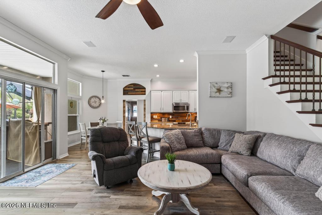 6783 CABELLO Drive