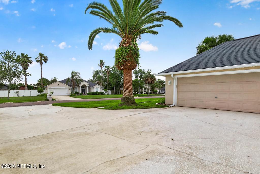 6783 CABELLO Drive
