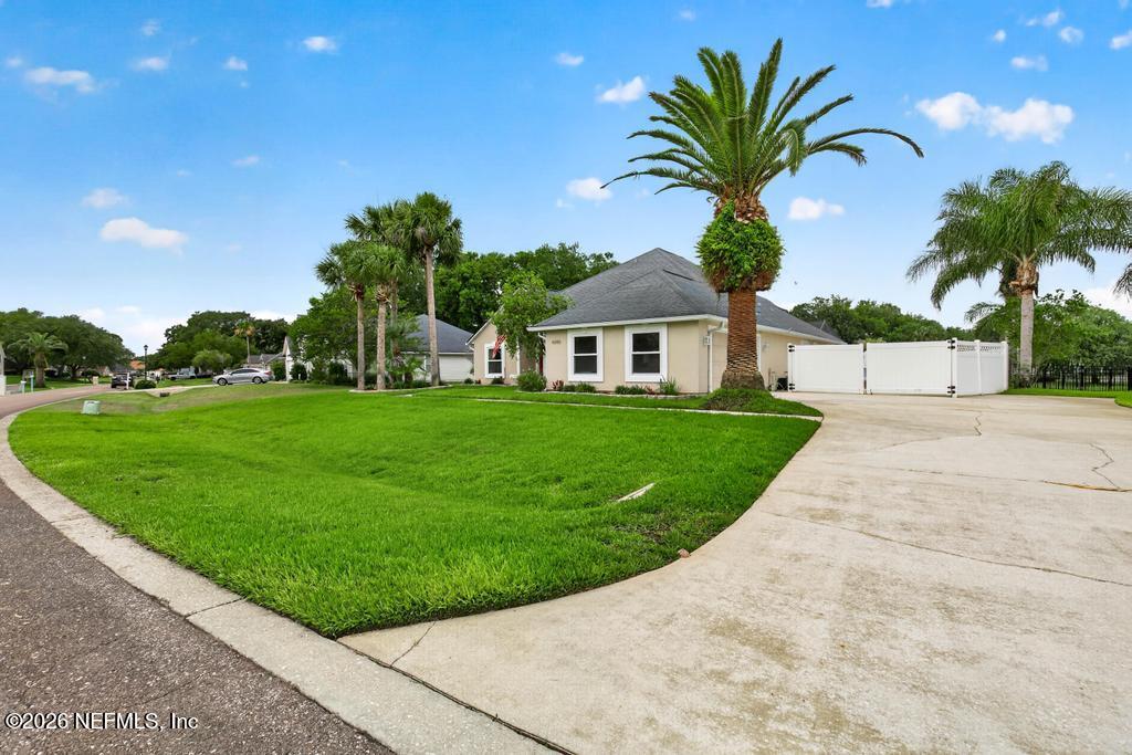 6783 CABELLO Drive