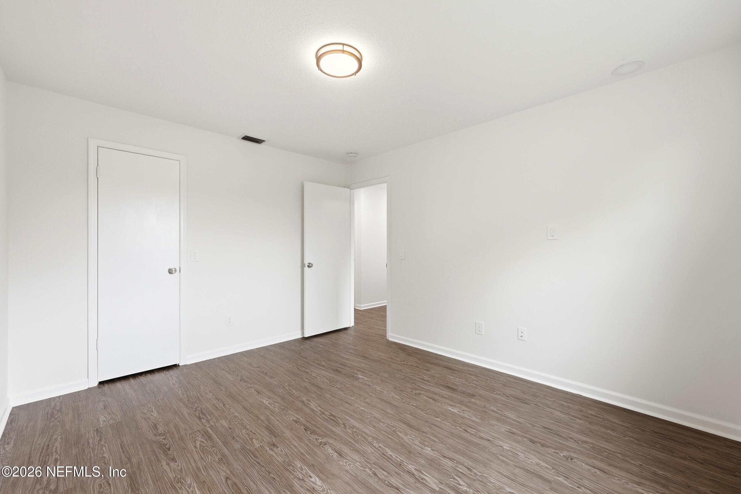 1745 LAURA ANN Lane