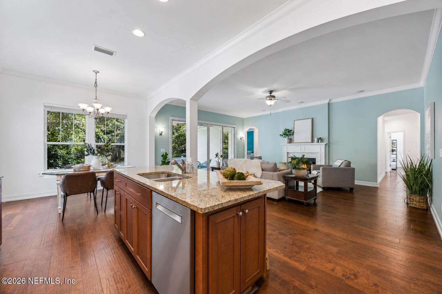 29302 GRANDVIEW Manor