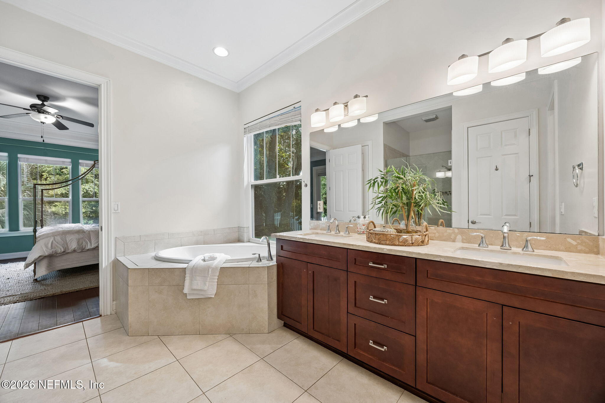 29302 GRANDVIEW Manor