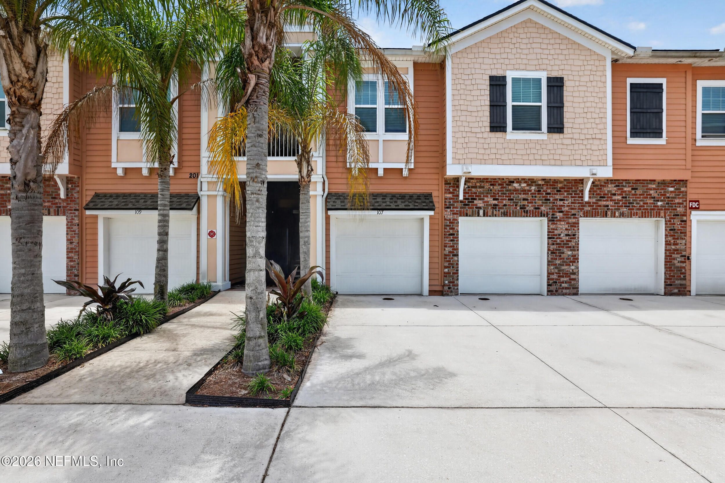 201 LARKIN Place 107, St. Johns Unit: 107