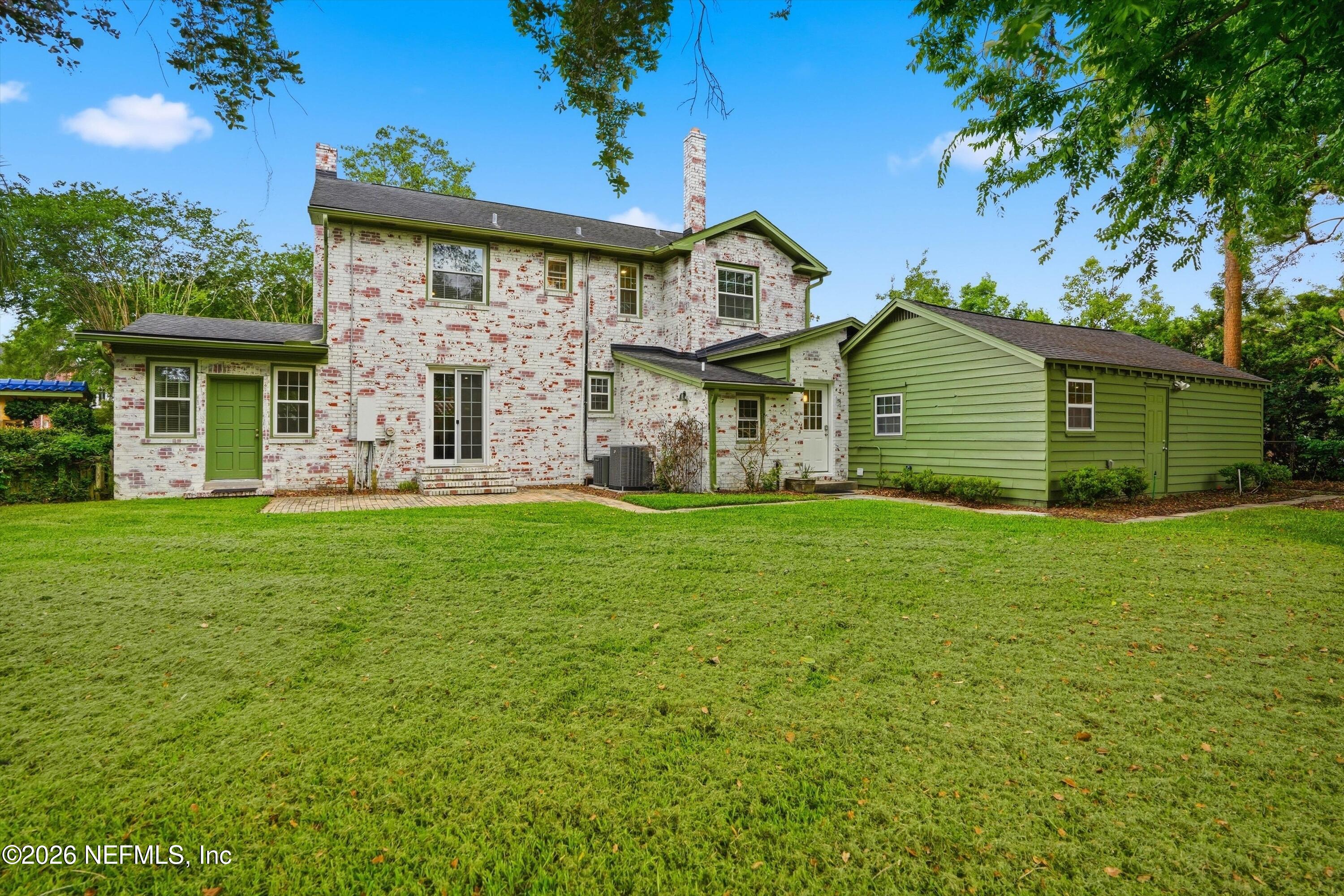 1841 RIVER Road