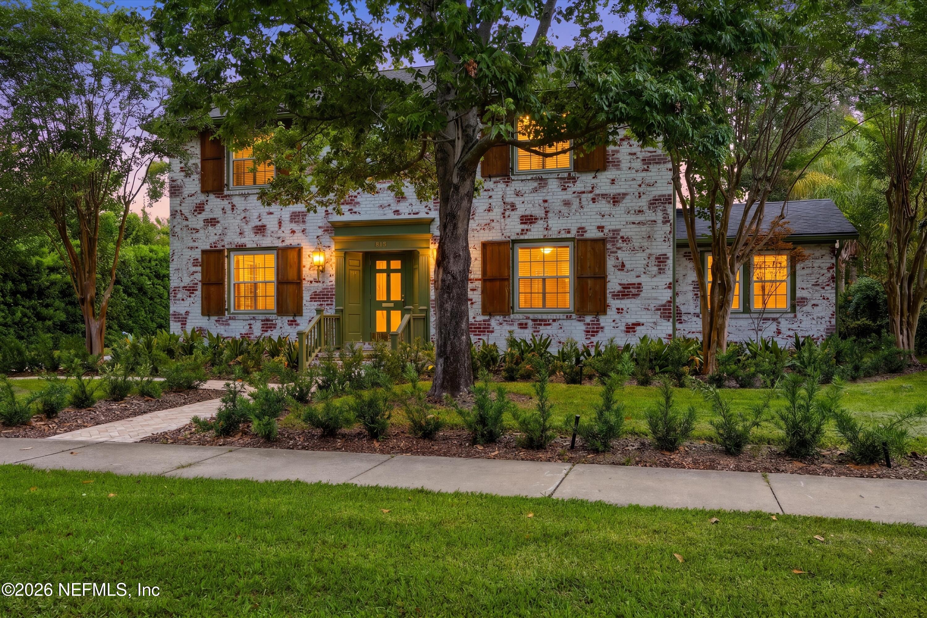 1841 RIVER Road