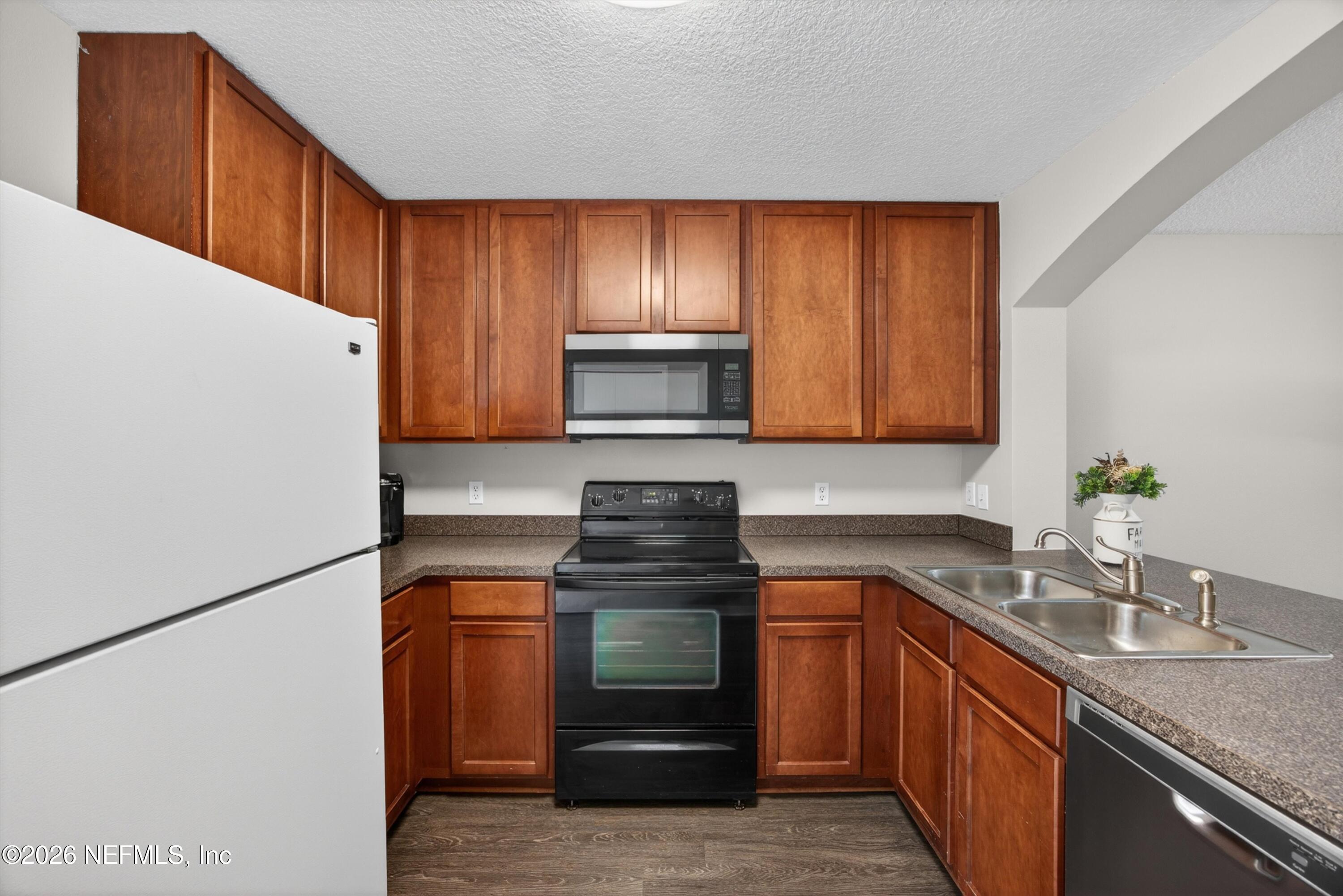 212 BEECH BROOK Street, St. Johns