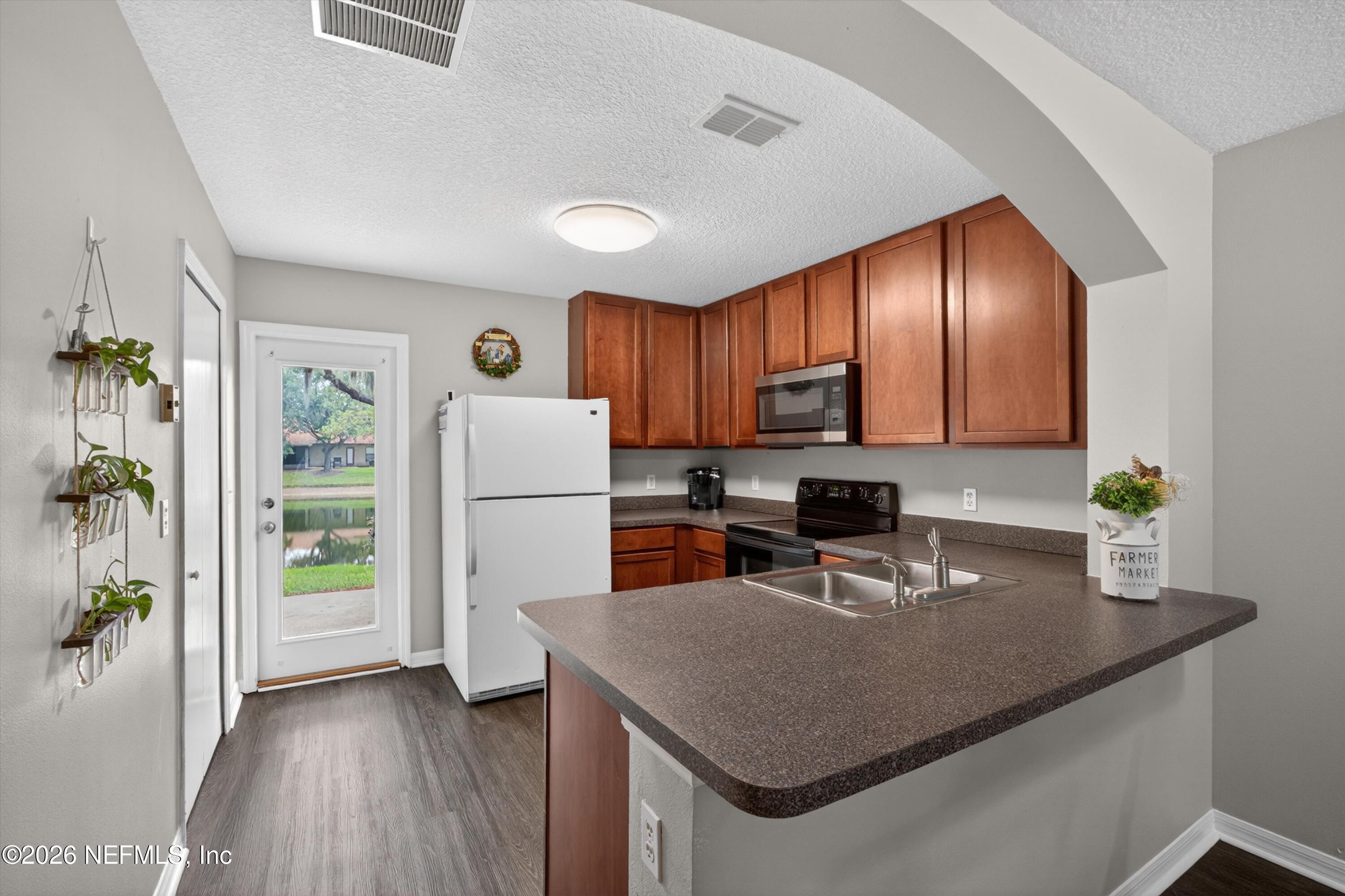 212 BEECH BROOK Street, St. Johns