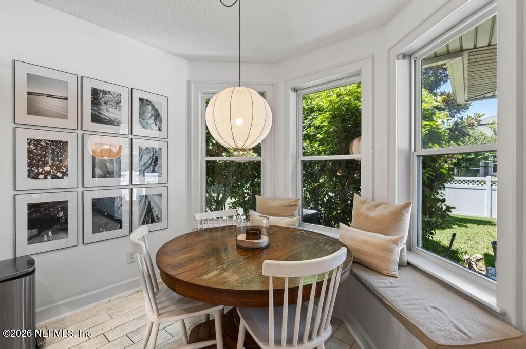 63 FOREST EDGE Drive, St. Johns
