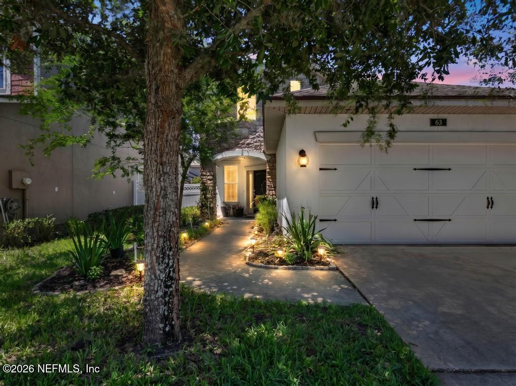63 FOREST EDGE Drive, St. Johns