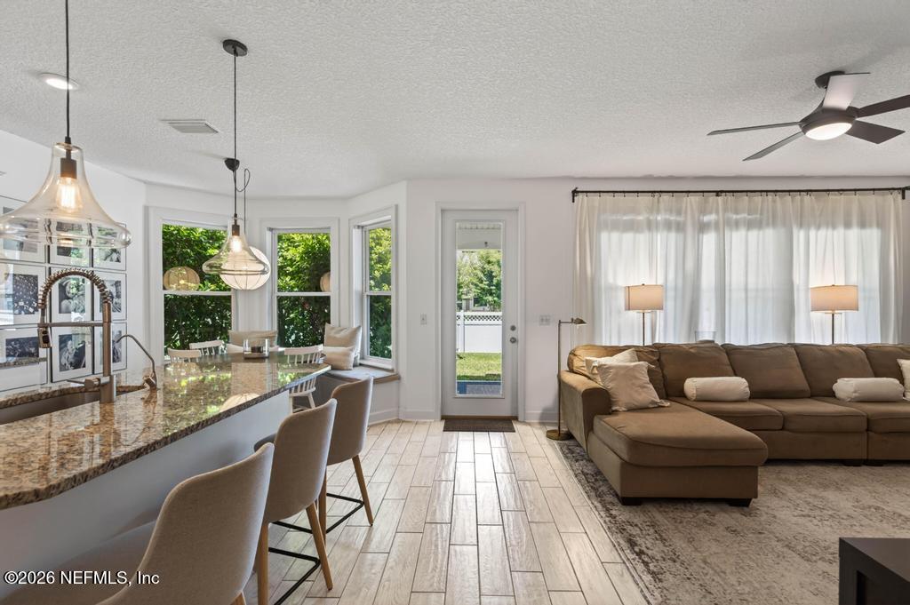 63 FOREST EDGE Drive, St. Johns
