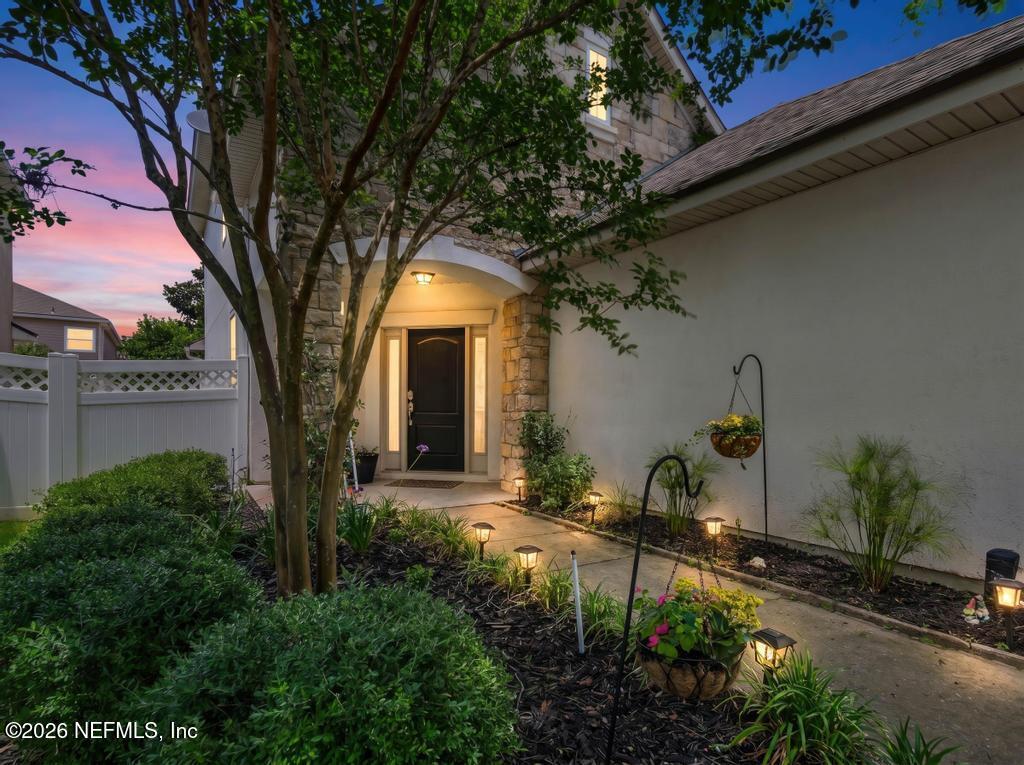 63 FOREST EDGE Drive, St. Johns