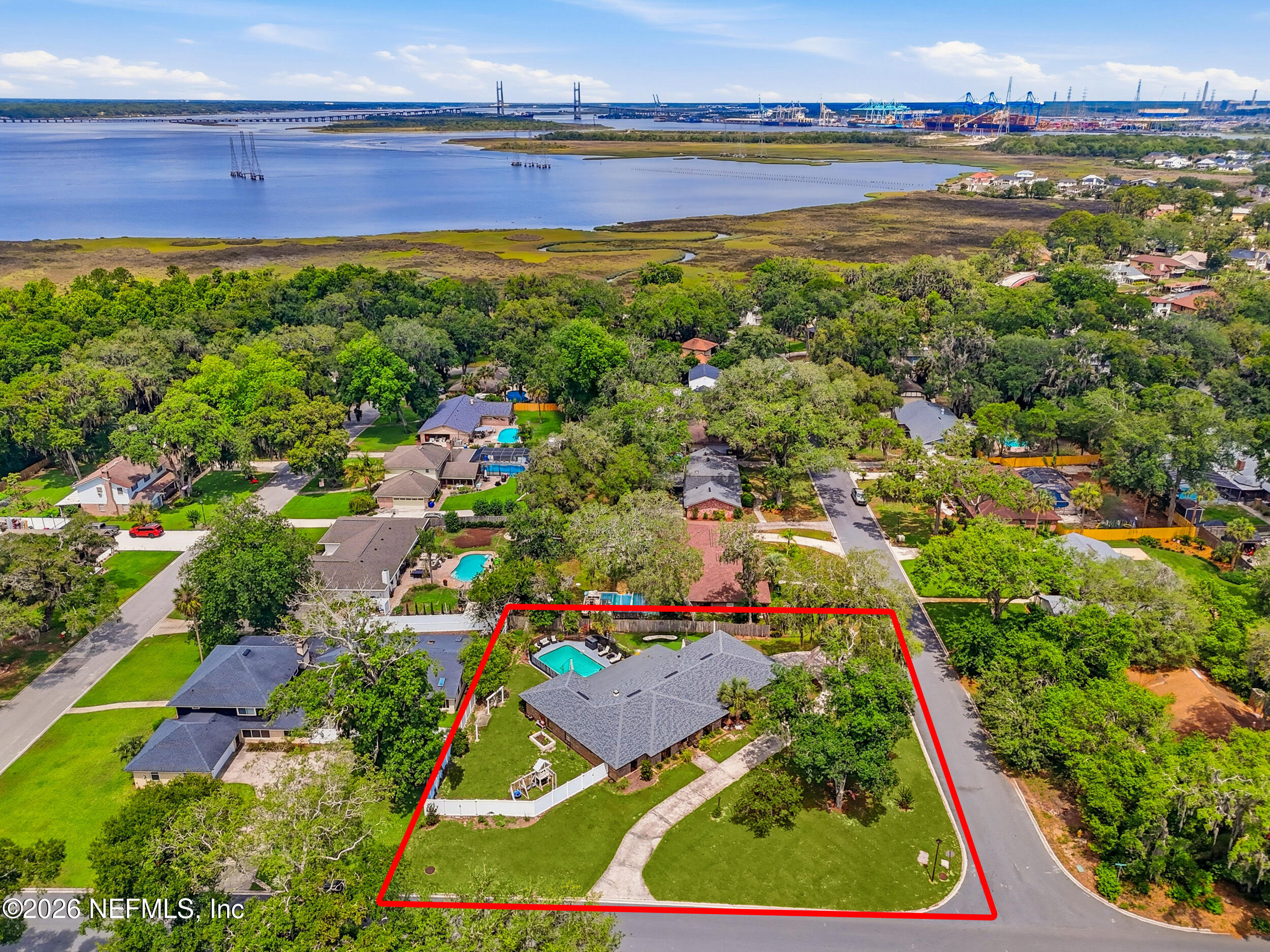 4042 HARBOUR COVE Drive