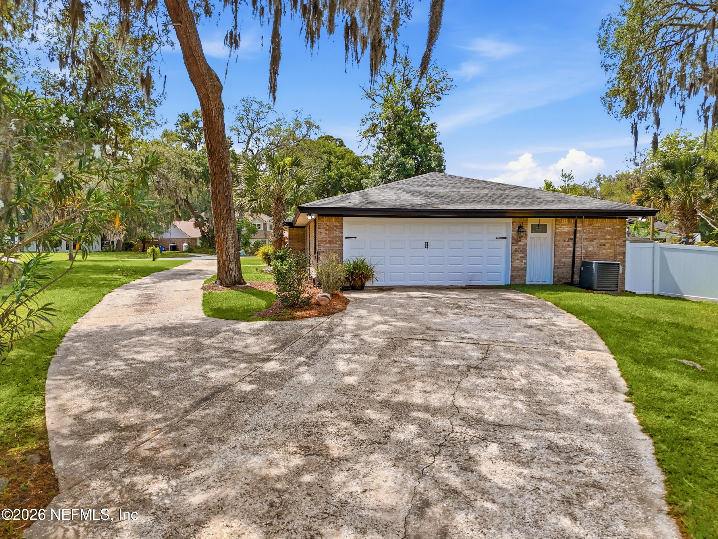 4042 HARBOUR COVE Drive