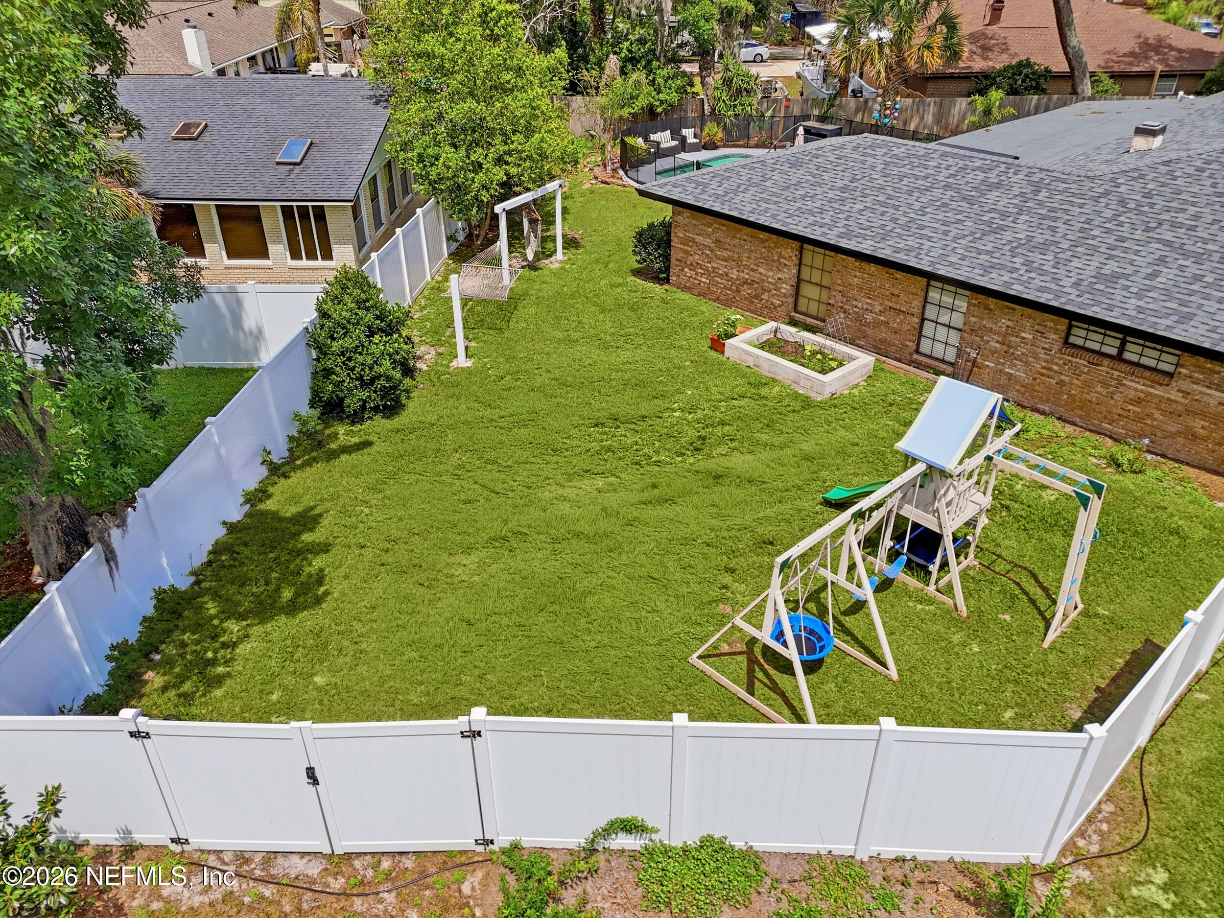 4042 HARBOUR COVE Drive