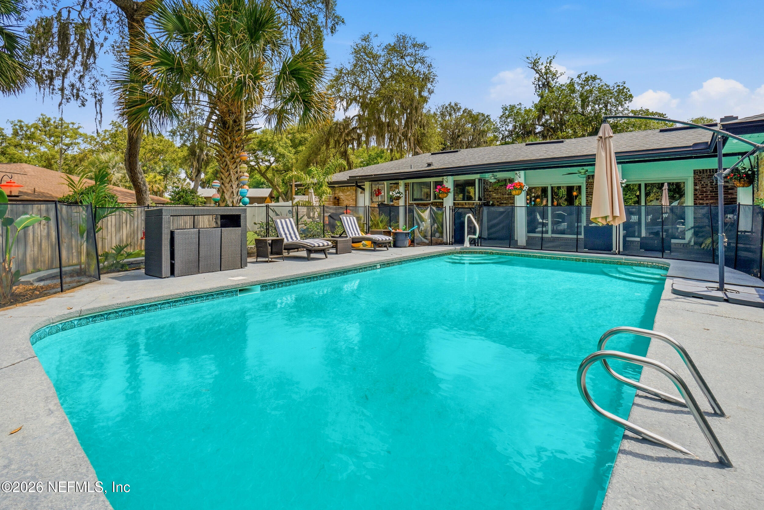 4042 HARBOUR COVE Drive