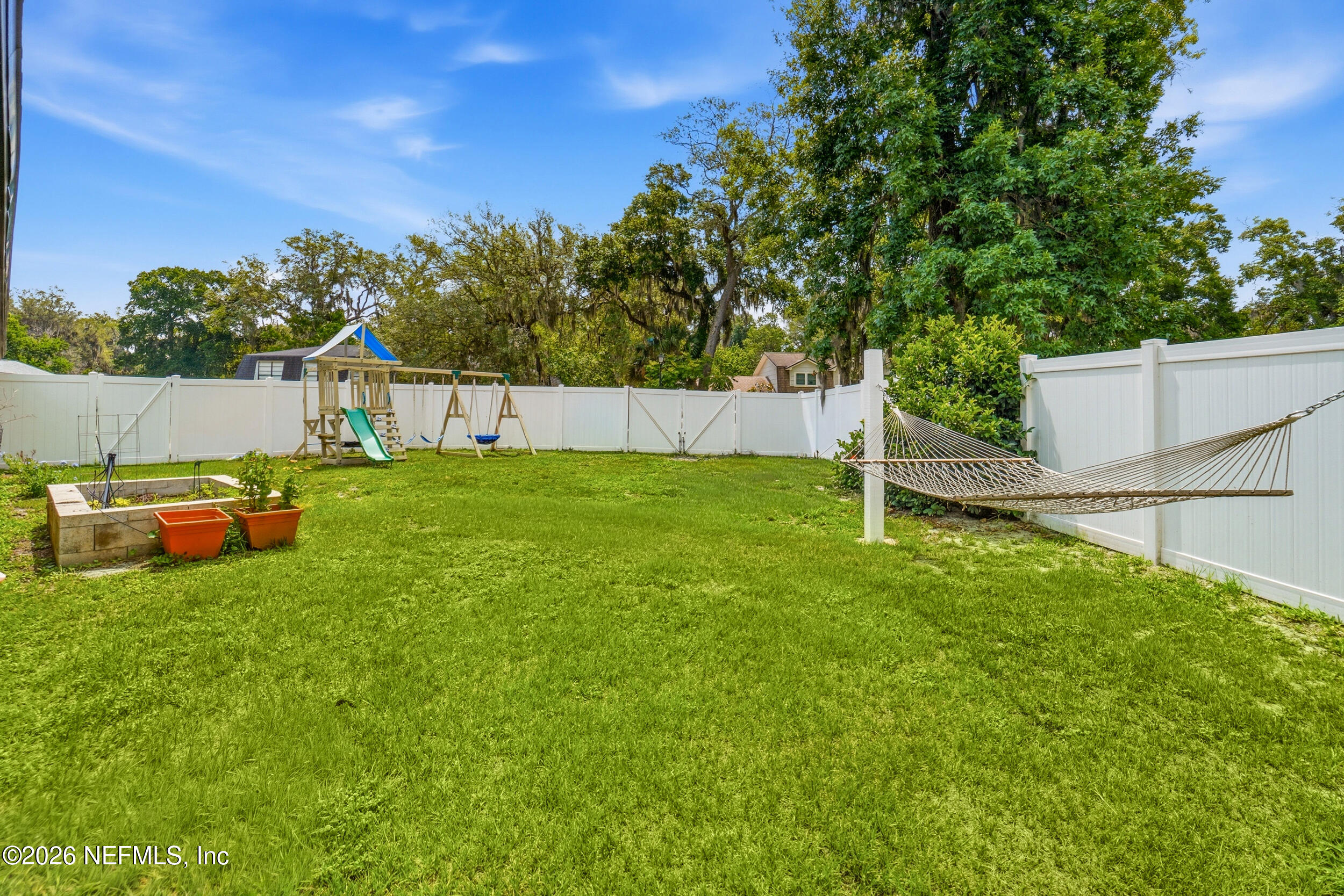 4042 HARBOUR COVE Drive